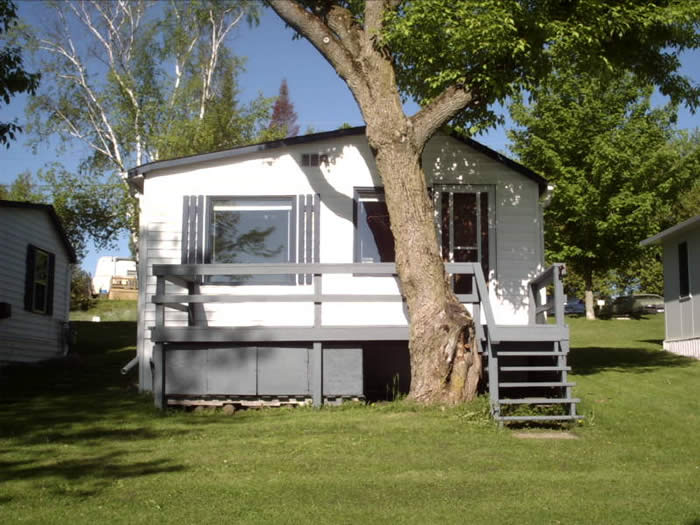 Cottage on the Lake